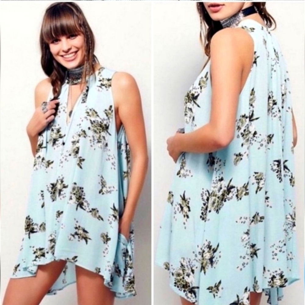 Free People Aqua Blue /White Floral Sleeveless Gauzy Resortwear Mini Dress